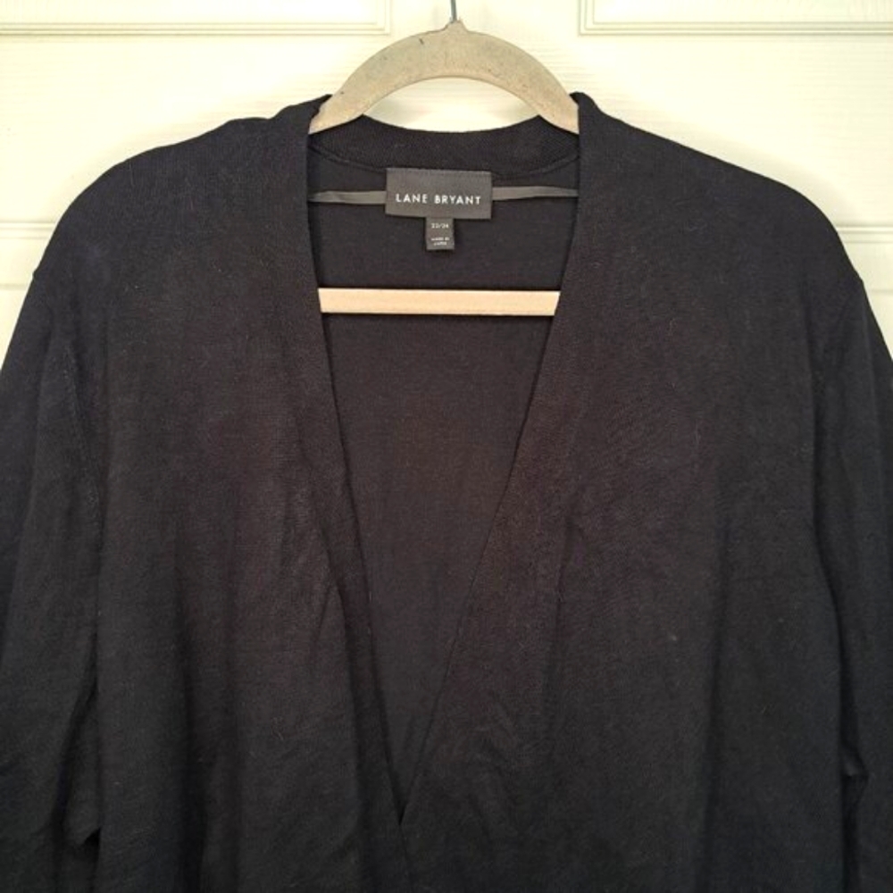 Lane Bryant Black Open Front Cropped Cardigan Shrug Plus Size 22/24 - Picture 3 of 6